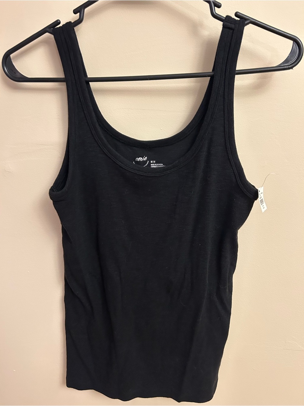 Basic Black Tank Top - Black